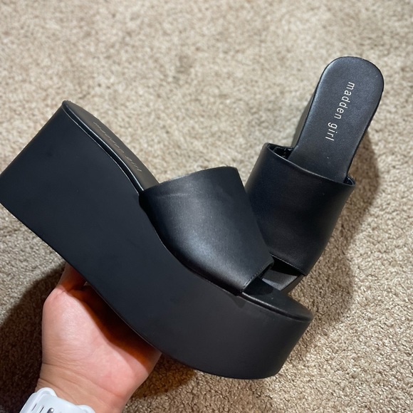 MADDEN GIRL COOKIIE PLATFORM WEDGE MULES - Picture 7 of 13